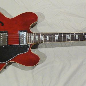 Gibson ES-335 Dot Vintage Burst — Chitarra Semi-Cava Icona del Jazz
