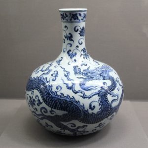 Vaso Ming in Porcellana Bianca e Blu
